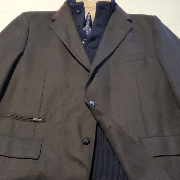 Corneliani - Picture 8 of 16